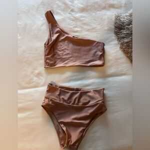 Kittenish high waisted bikini